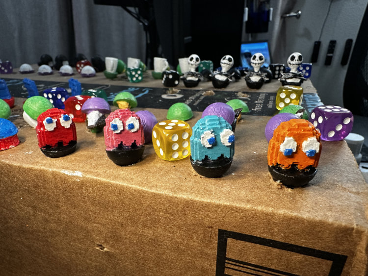 Small painted pac man ghost marble game pieces